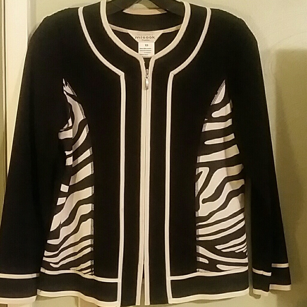 Misook zipper Sweeter